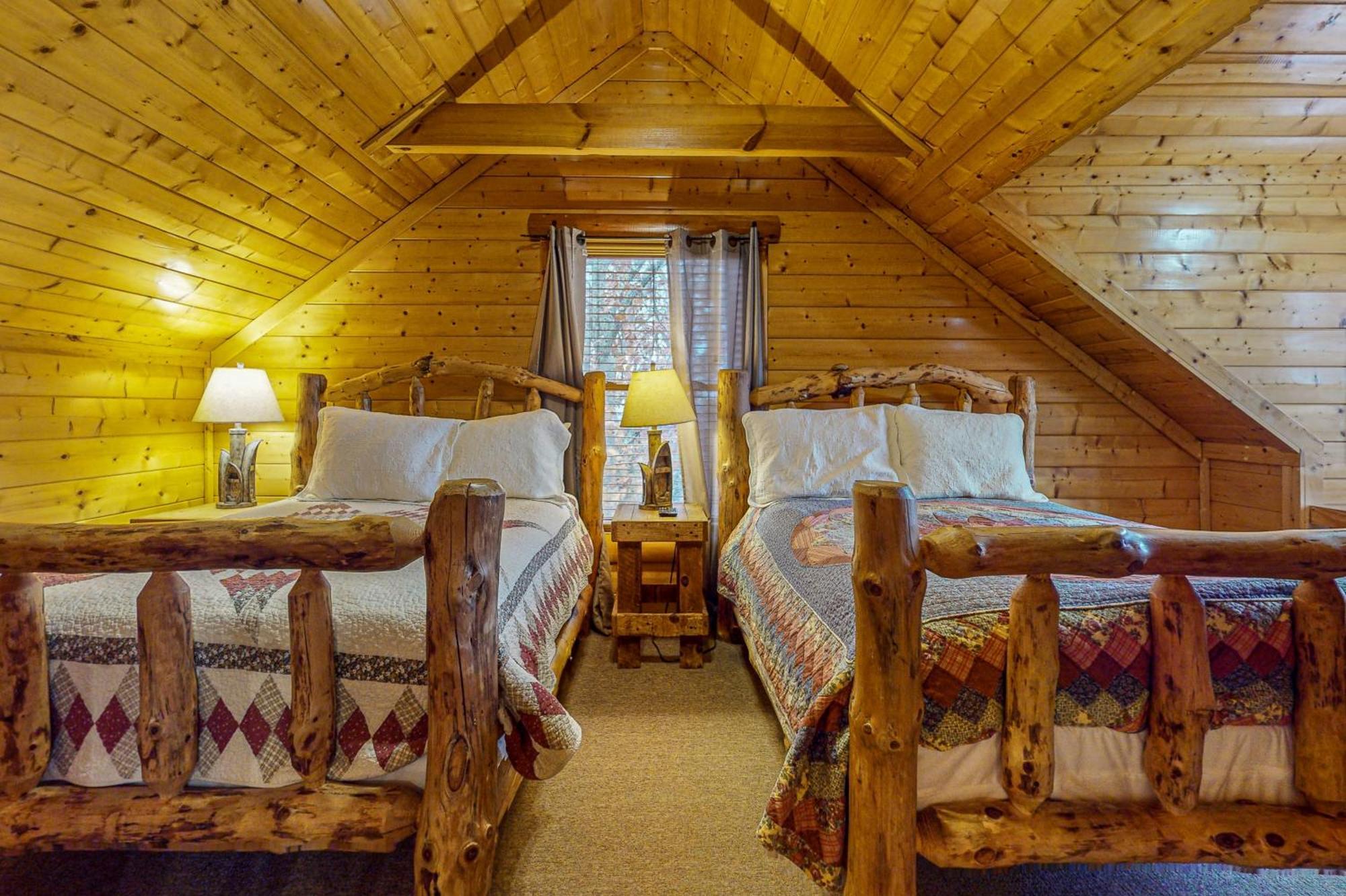 Villa Mountain Escape à Dupont Springs Extérieur photo
