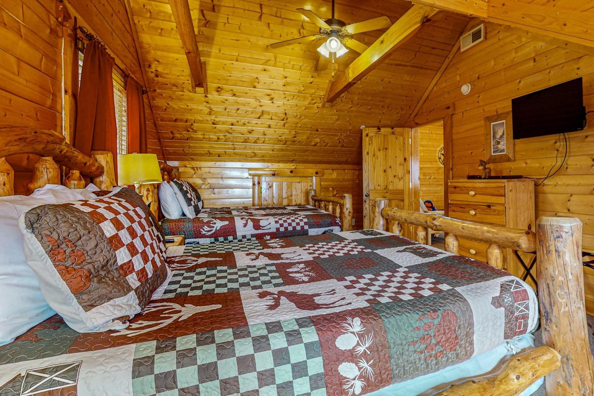 Villa Mountain Escape à Dupont Springs Extérieur photo